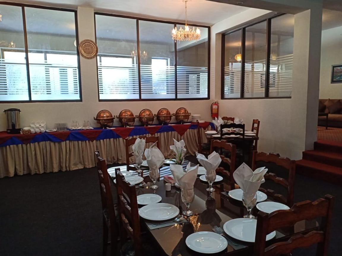 Hotel One סקרדו מראה חיצוני תמונה