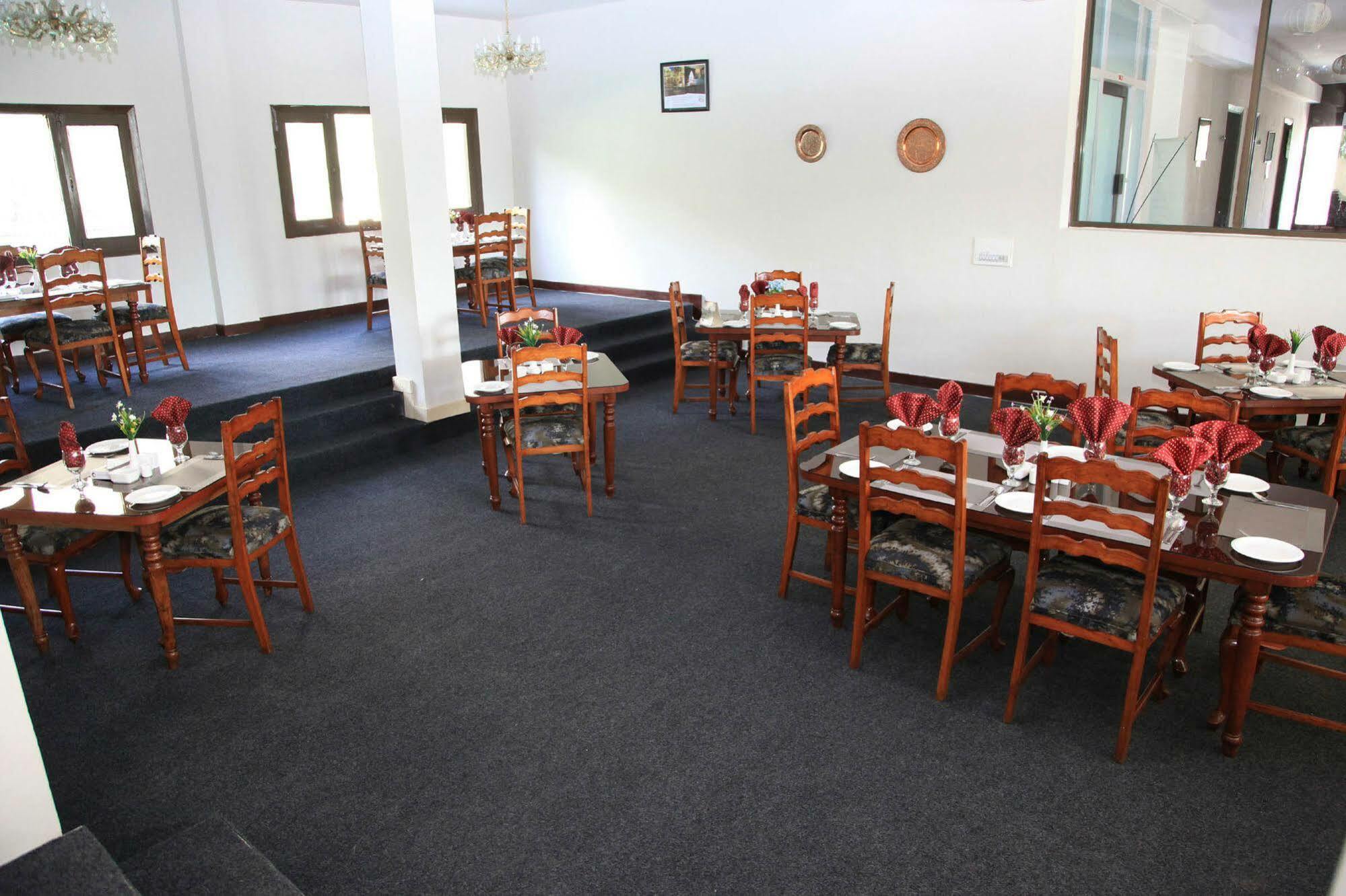 Hotel One סקרדו מראה חיצוני תמונה